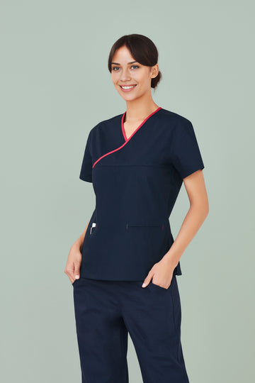 Womens Contrast Scrub Top