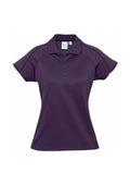 Womens Blade Short Sleeve Polo - Grape/Black ||SRC=https://cdn.fashionbizapps.nz/honeybee/products/management/data/images/product/725x1026/P303LS_Grape_Black.jpg